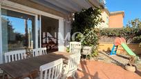 Jardí de Casa o xalet en venda en Mont-roig del Camp amb Aire condicionat, Calefacció i Jardí privat