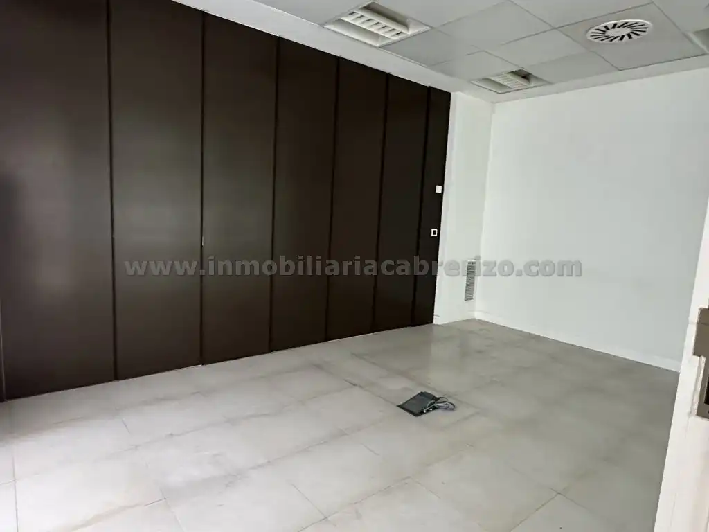Commercial properties for rent in  Logroño  with Air Conditioner and Heating