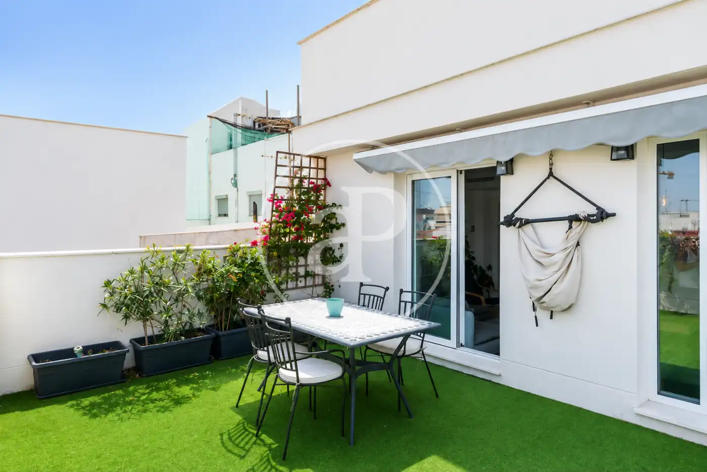 Terrasse von Dachboden zum Verkauf in Valencia mit Klimaanlage, Heizung und Privatgarten