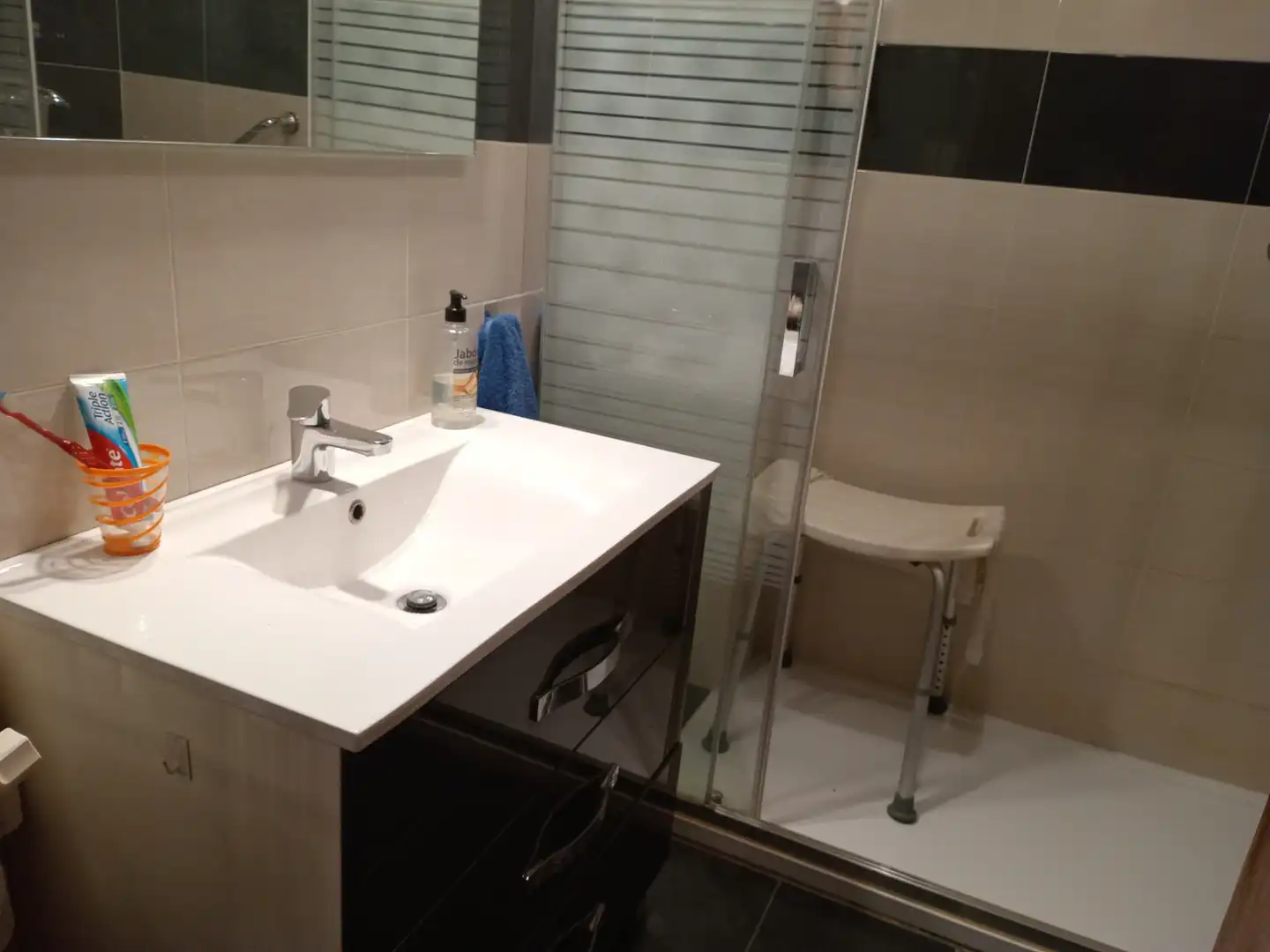 Bathroom of Flat for sale in Salamanca  with Heating, Furnished and Oven
