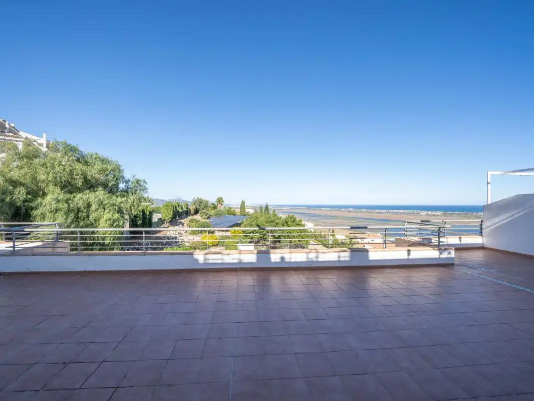 Terrassa de Planta baixa en venda en Pego amb Aire condicionat, Calefacció i Jardí privat