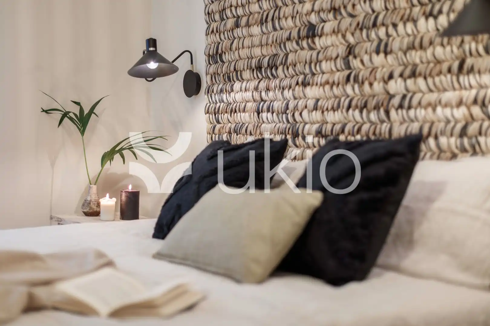 Bedroom of Apartments for rent in Madrid  with Air Conditioner, Terrace and Furnished