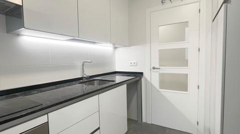Photo 4 of Flat to rent in Calle de Cavanilles, 29, Pacífico, Madrid
