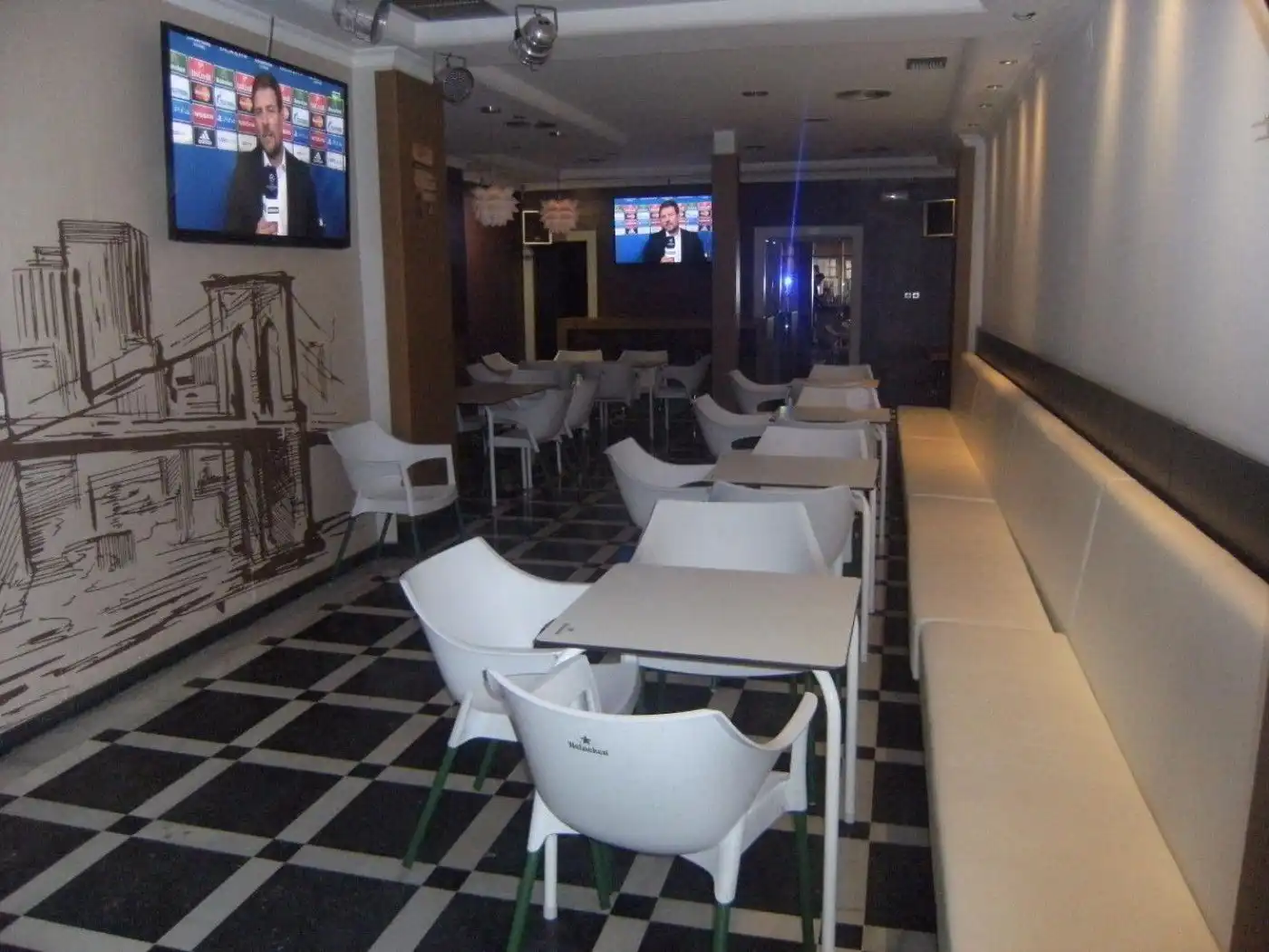 Business premises for sale in Carrer de la Muntanya, imagen 2