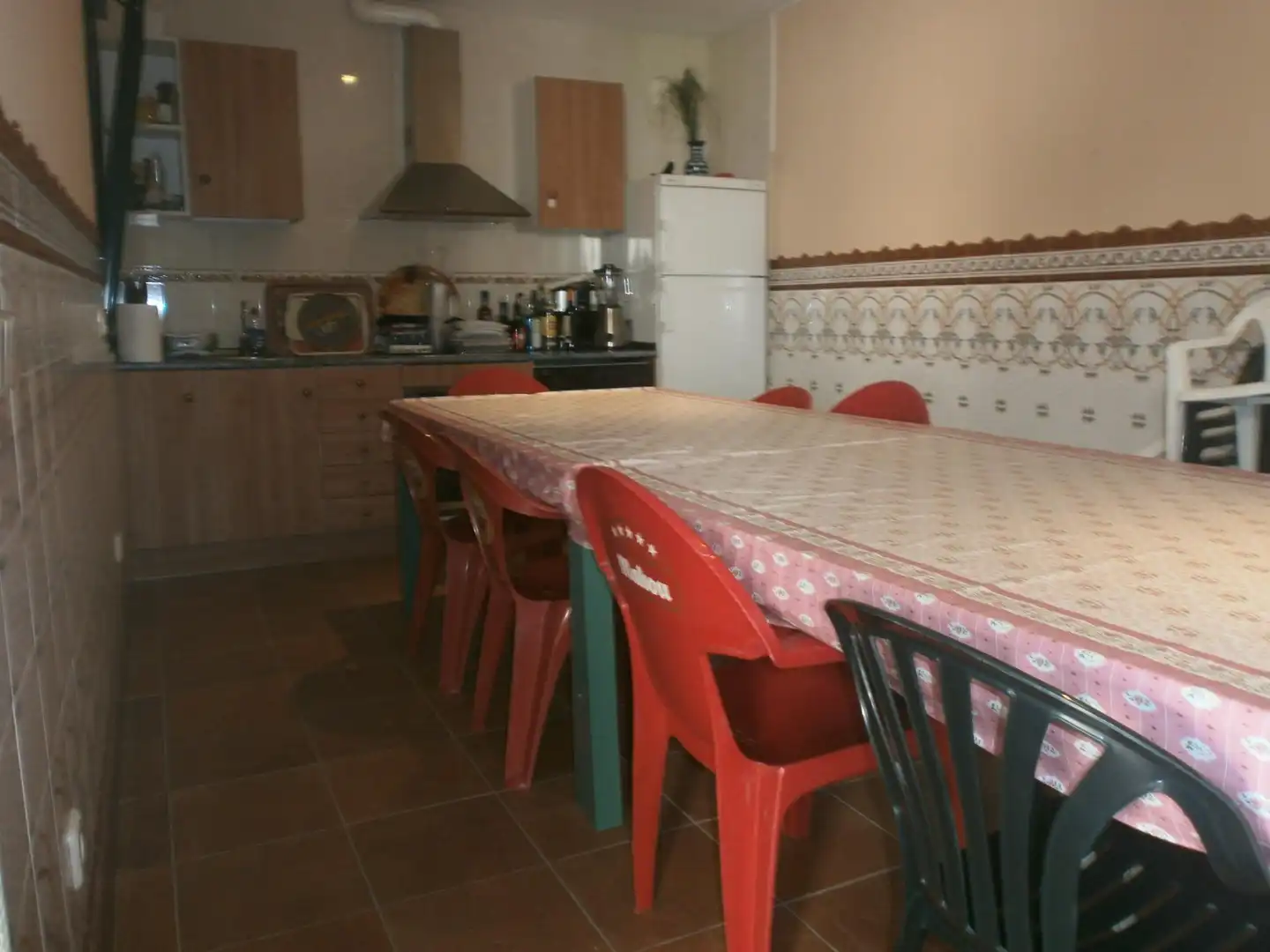 Cuina de Casa o xalet en venda en La Lastrilla  amb Calefacció, Jardí privat i Terrassa