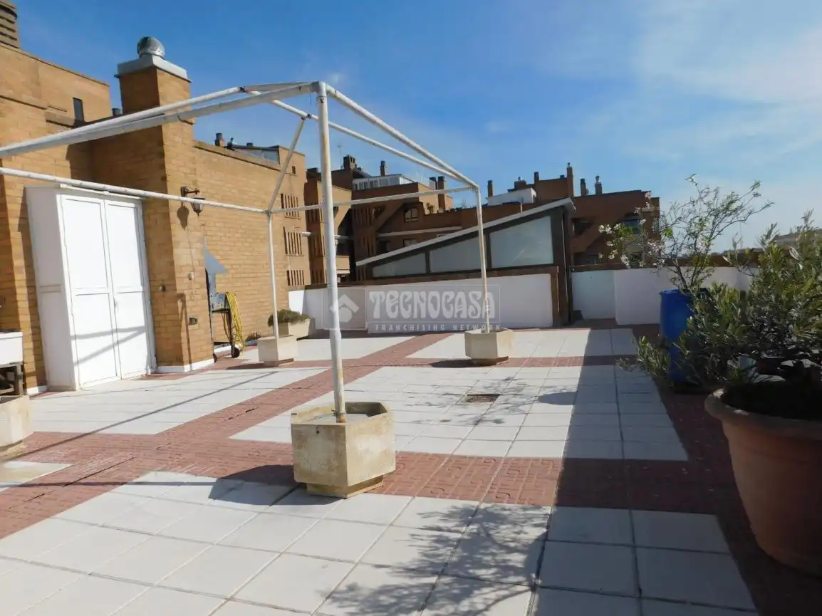 Terrace of Flat for sale in Zaragoza  with Air Conditioner, Heating and Terrace