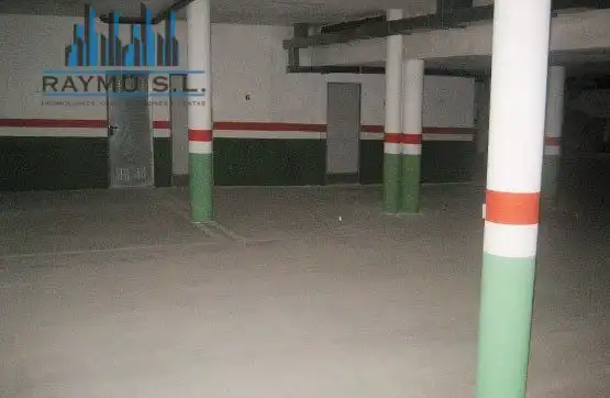 Aparcament de Garatge en venda en Navalcán