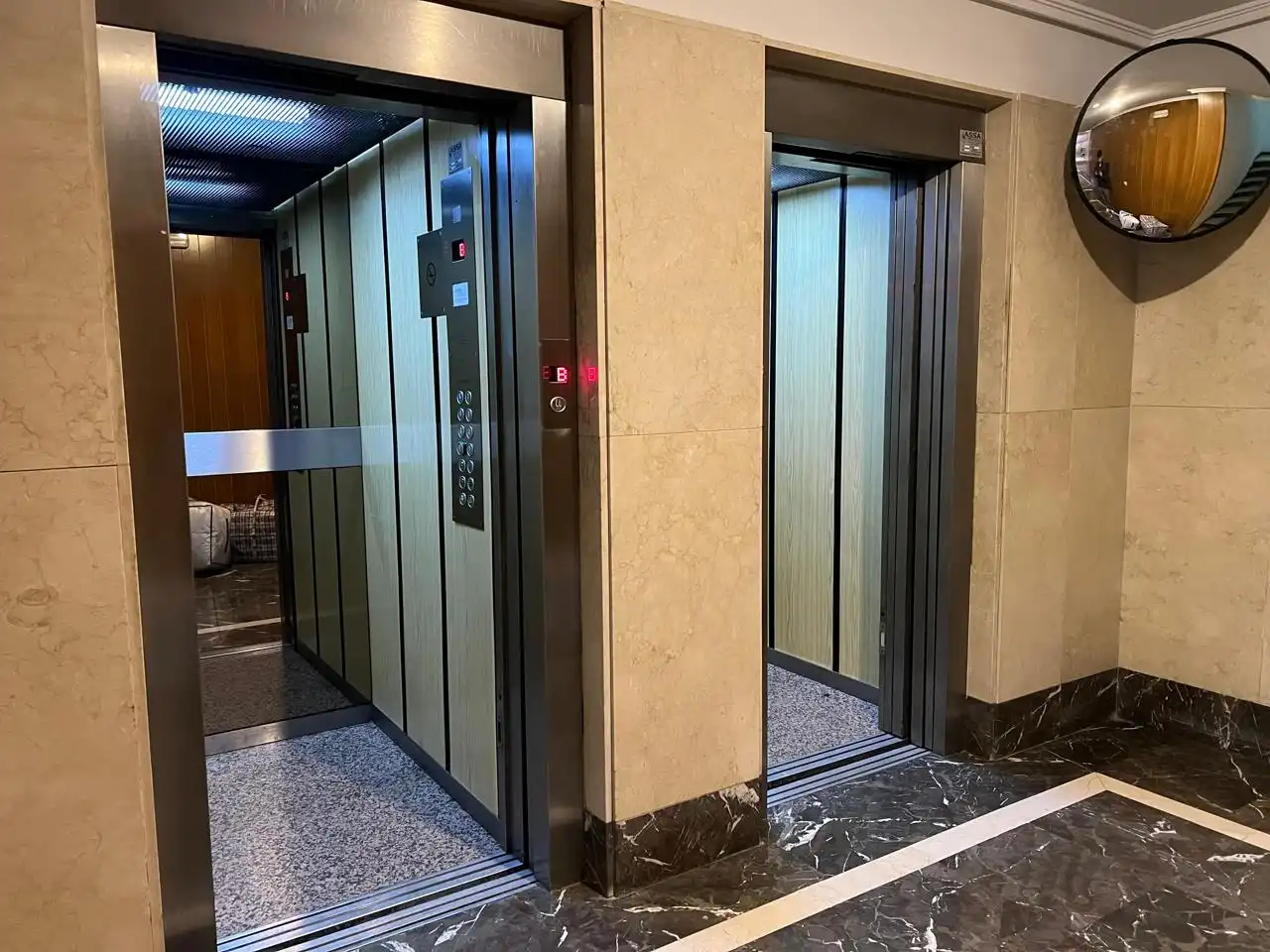 Wohnung zur Miete in calle de l'Arxiduc Carles, Vara de Quart