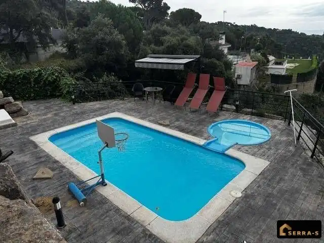 Chalet con terraza en venta en Carrer PEDRA