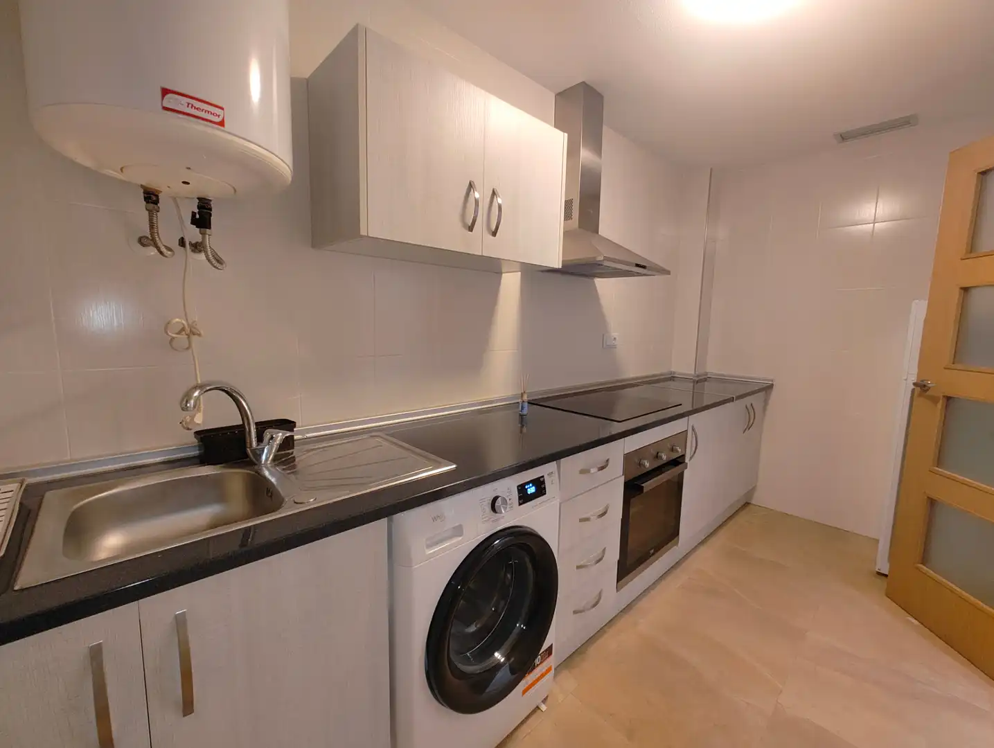 Kitchen of Apartments for sale in Las Torres de Cotillas  with Air Conditioner, Heating and Storage room