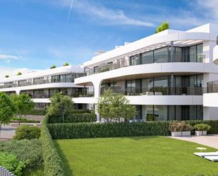 Vista exterior de Apartament en venda en Estepona amb Aire condicionat, Calefacció i Jardí privat