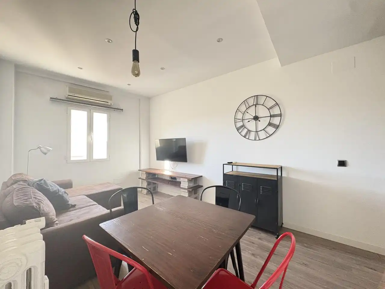 Flat for rent in Paseo de las Acacias, Acacias