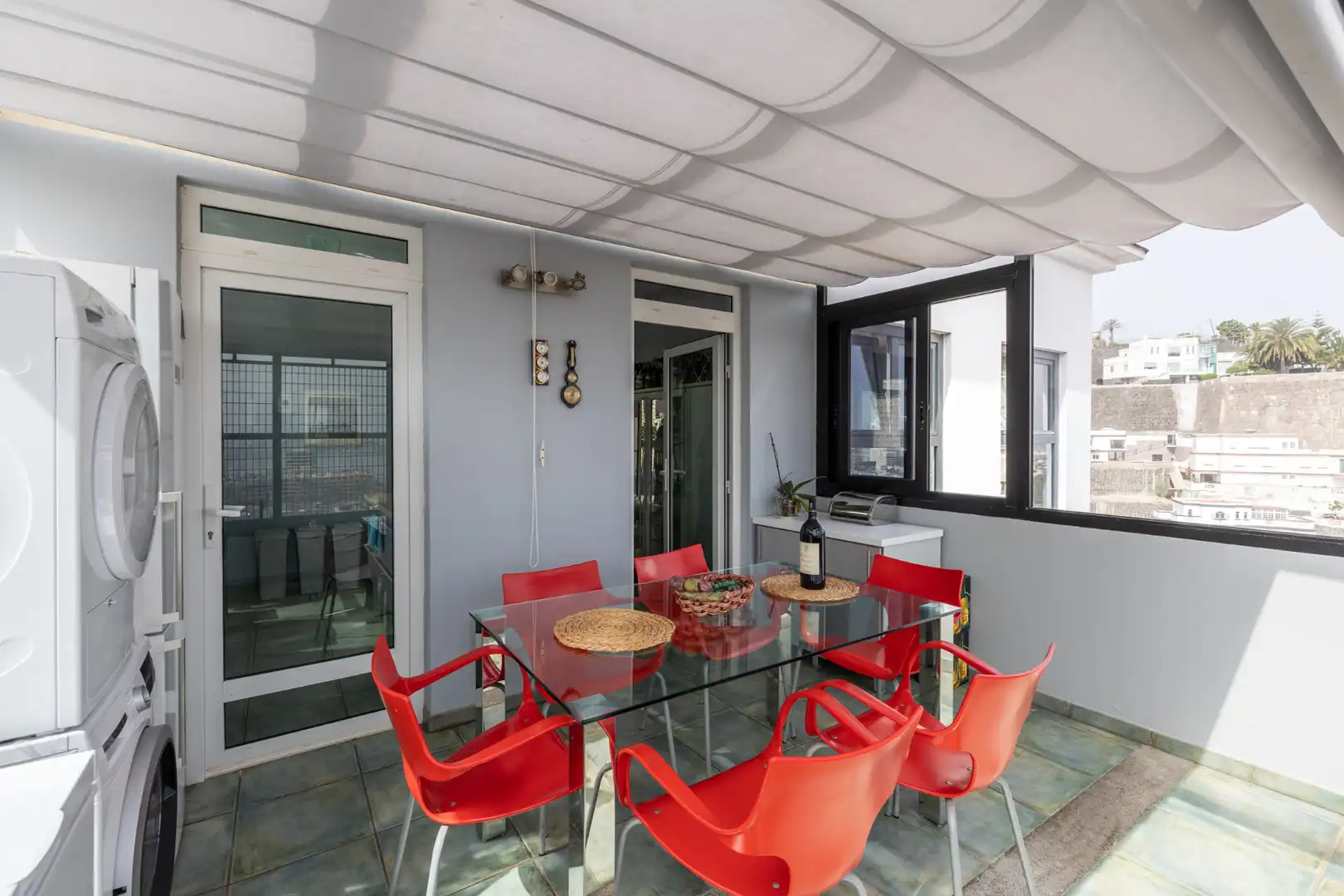 Terrassa de Casa o xalet en venda en Las Palmas de Gran Canaria amb Aire condicionat, Terrassa i Moblat