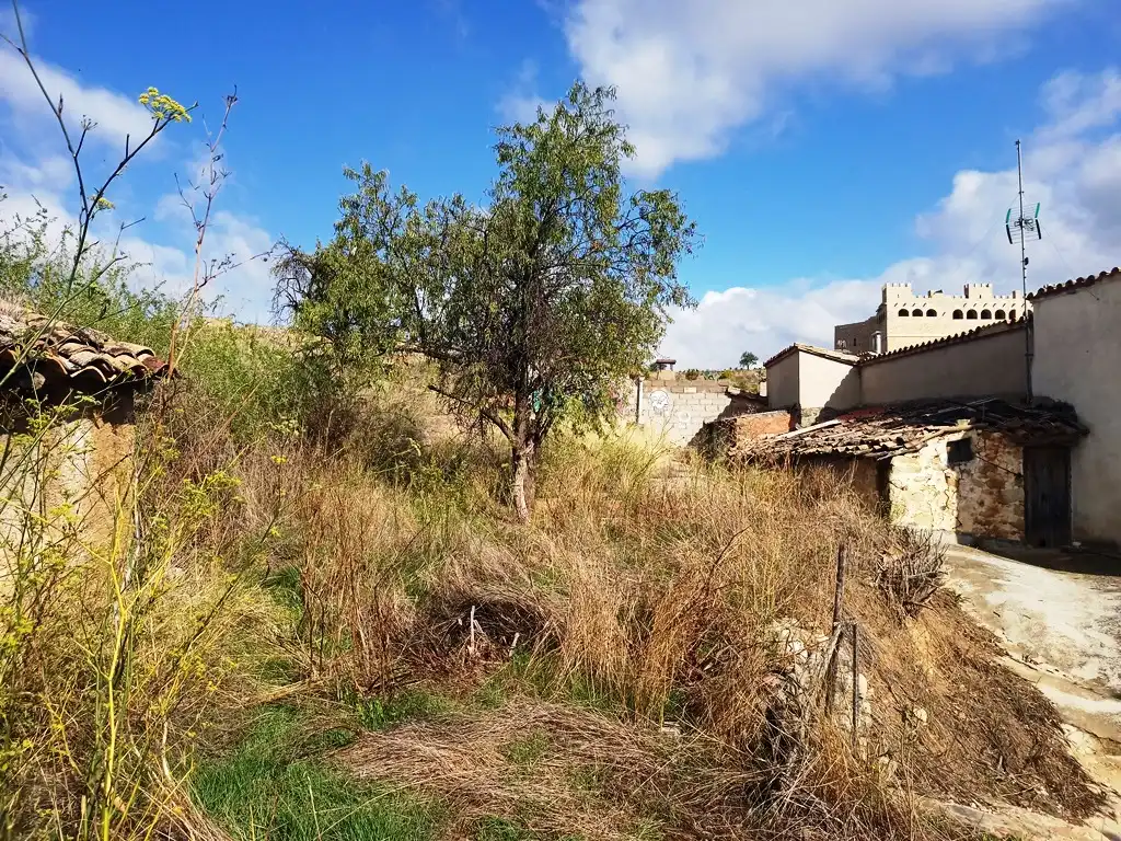 Houses for sale in Valderrobres  with Private garden, Storage room and Furnished