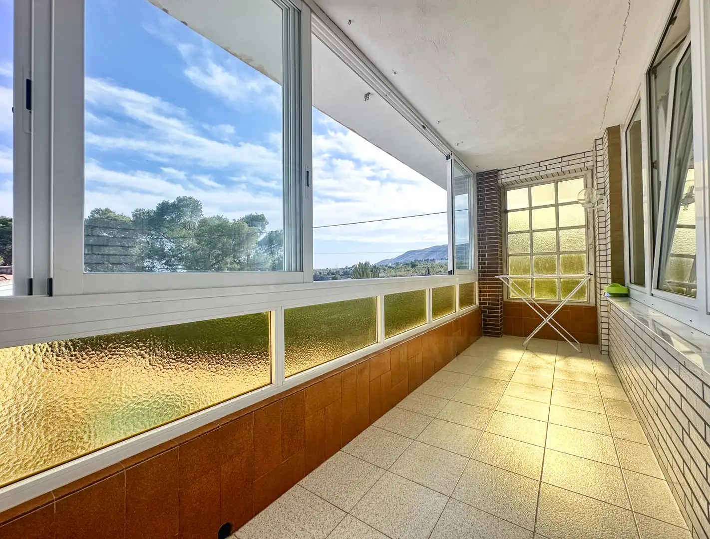 Vista exterior de Casa o xalet en venda en La Nucia amb Aire condicionat i Calefacció