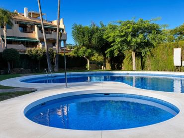 Piano terra con piscina in vendita a Benamara - Atalaya