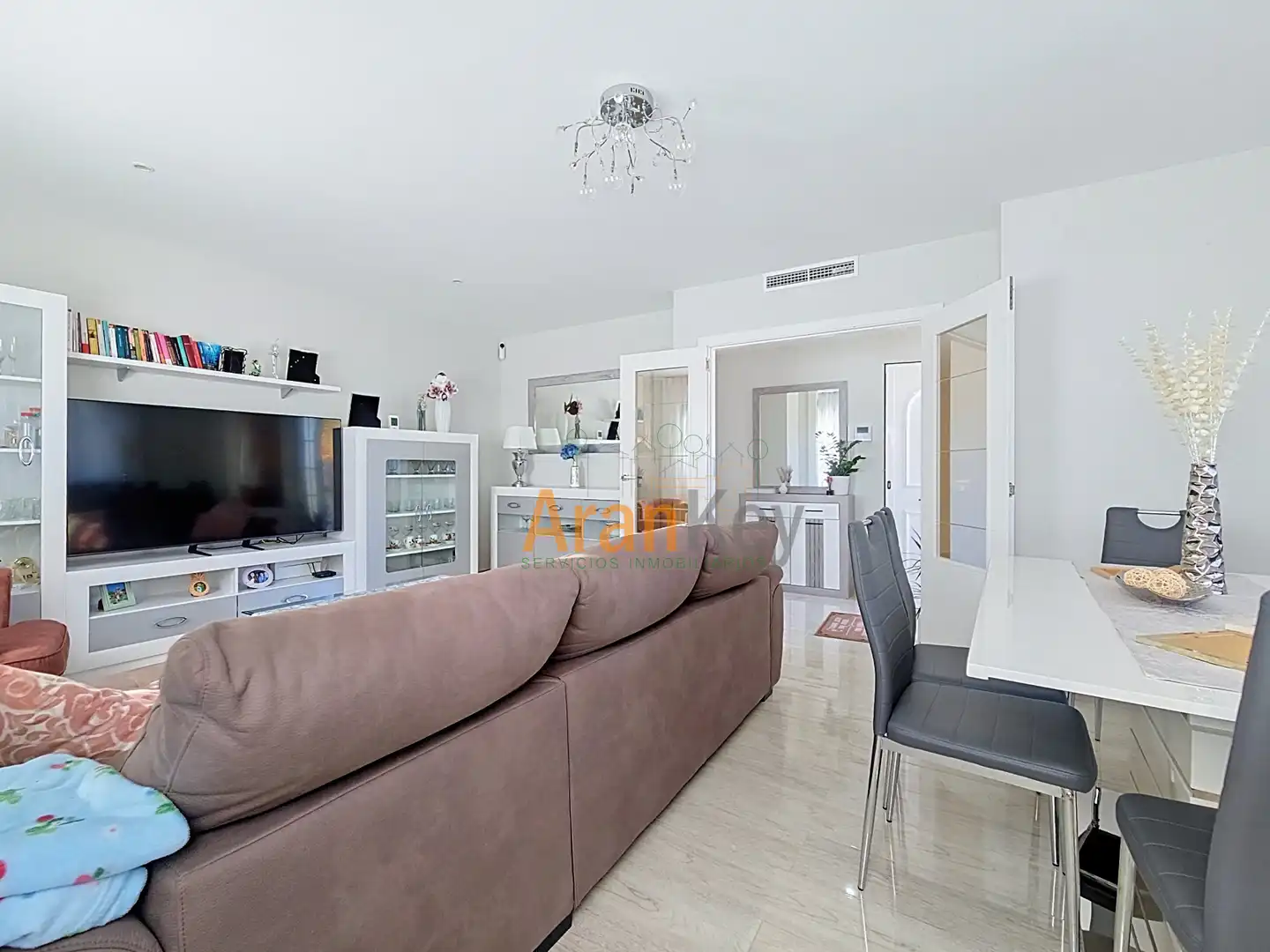 Chalet con balcón en venta en Calle de Alicante, imagen 9