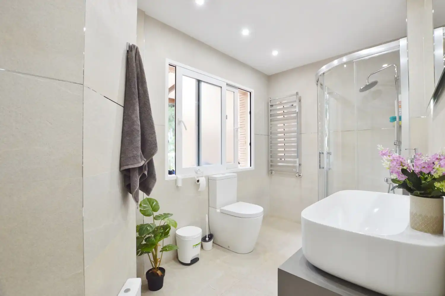 Chalet con terraza en venta en Alfinach - Los Monasterios, imagen 37