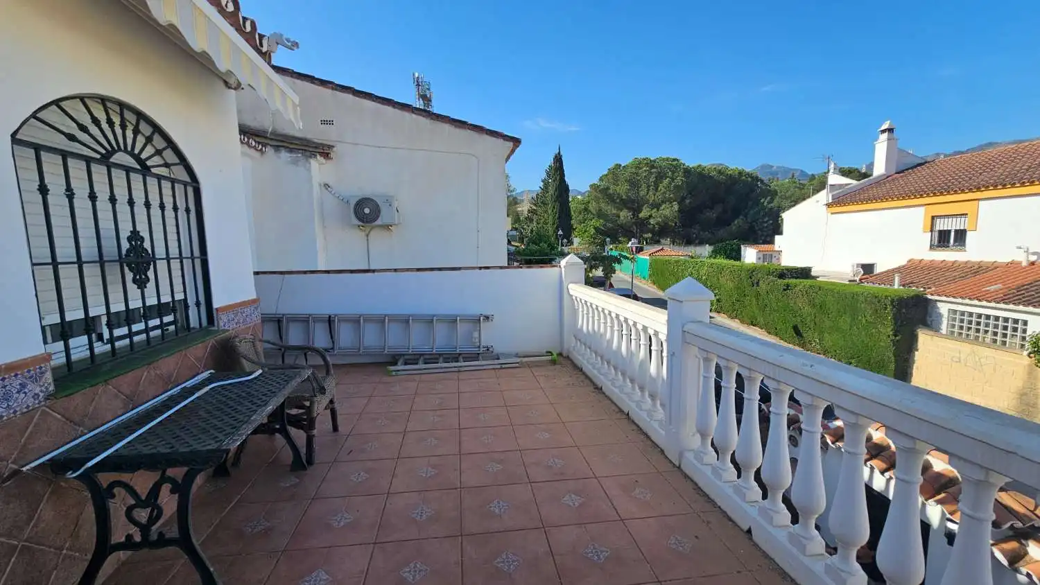 Jardí de Casa o xalet en venda en Alhaurín de la Torre amb Aire condicionat, Calefacció i Terrassa