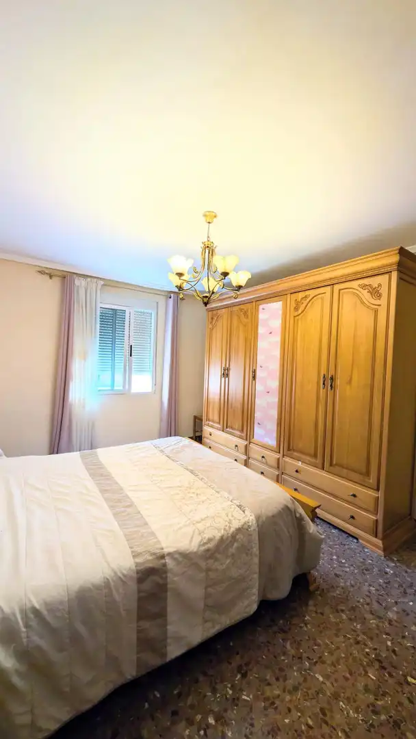 Bedroom of Flat for sale in Elche / Elx  with Air Conditioner and Balcony