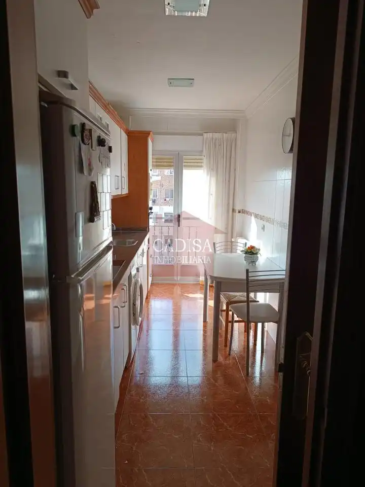 Flat with terrace to rent in Chinchibarra - Capuchinos, imagen 18