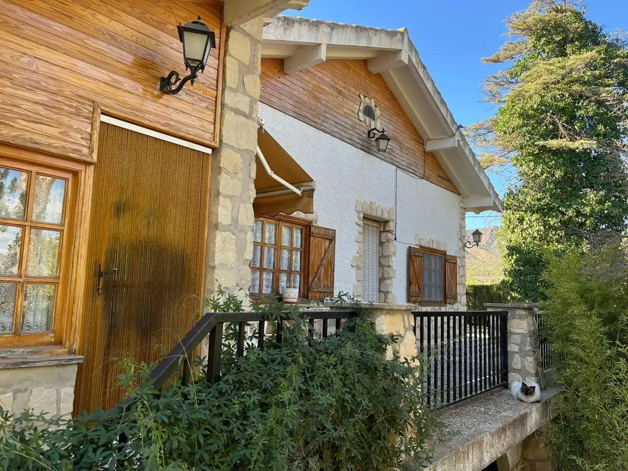 Vista exterior de Casa o chalet en venta en Salinas con Aire acondicionado, Jardín privado y Terraza