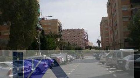 Foto 3 de Piso en venta en Cuatrocientas Viviendas, Alicante / Alacant