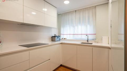 Foto 3 de Piso en venta en Calle Floranes, Cuatro Caminos, Cantabria