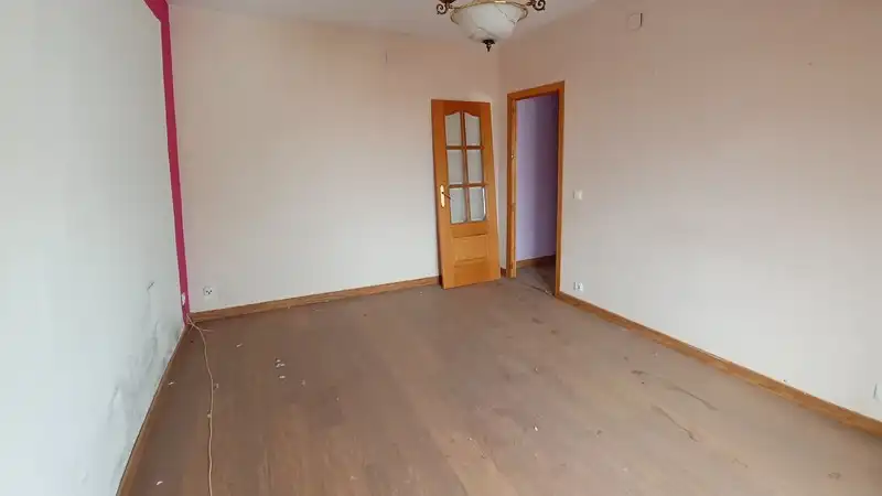 Flat for sale in C/ Estudiantes, Valdepeñas