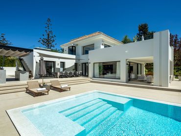 Casa con balcone in vendita a Marbella Centro