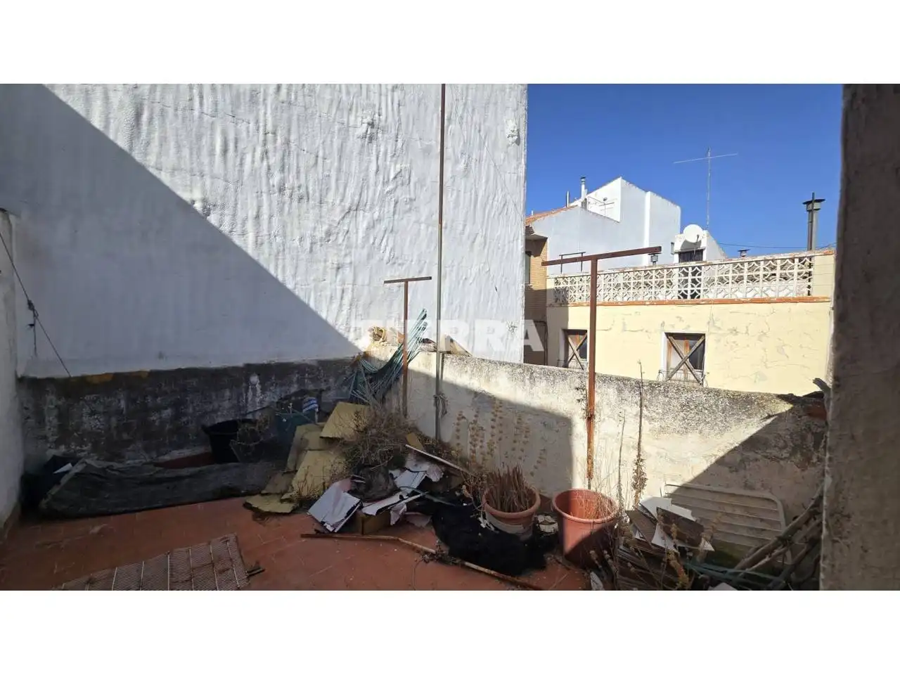 Vista exterior de Casa adosada en venda en Yecla
