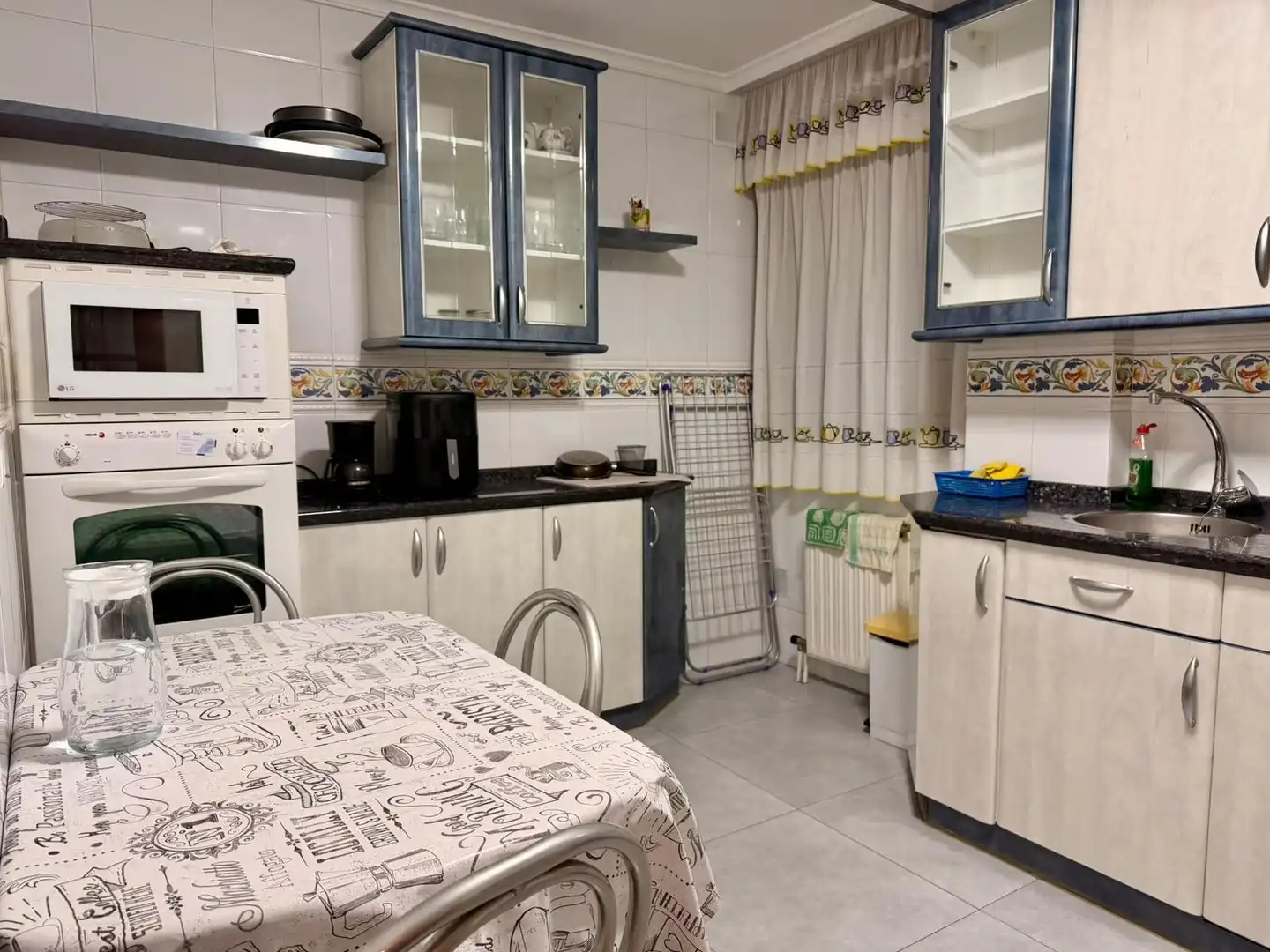Küche von Wohnung zur untervermieten in Illera