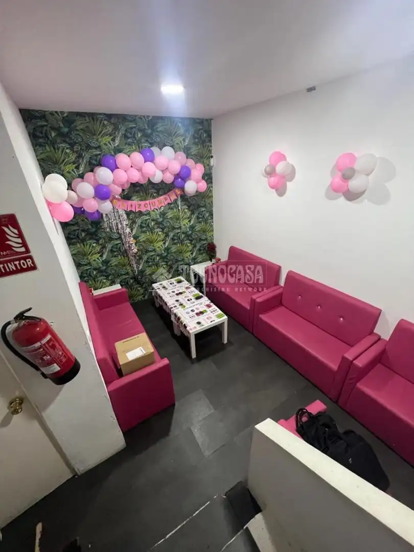 Commercial properties for sale in Cuatro Caminos - Azca