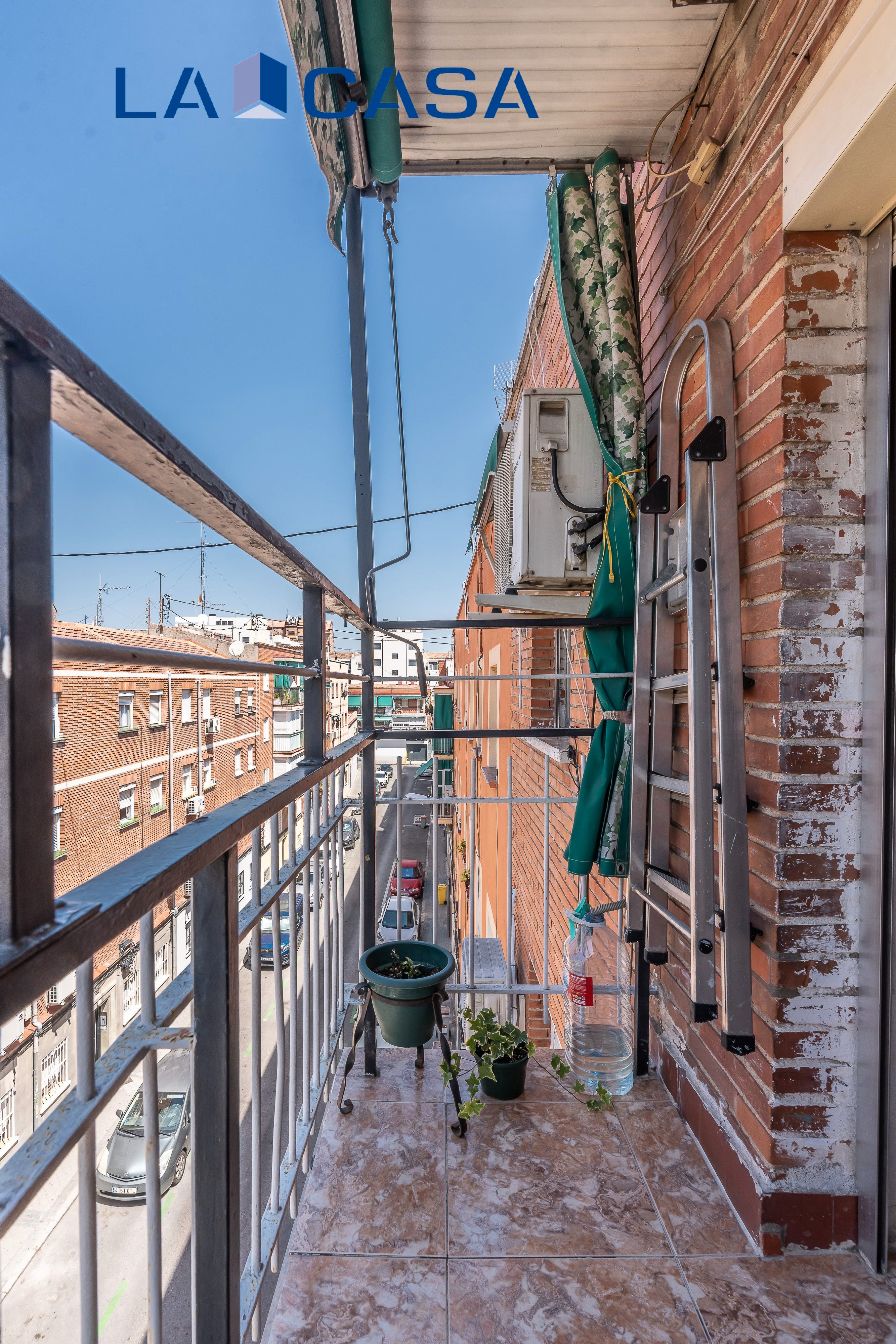 Terrassa de Pis en venda en  Madrid Capital amb Calefacció i Terrassa
