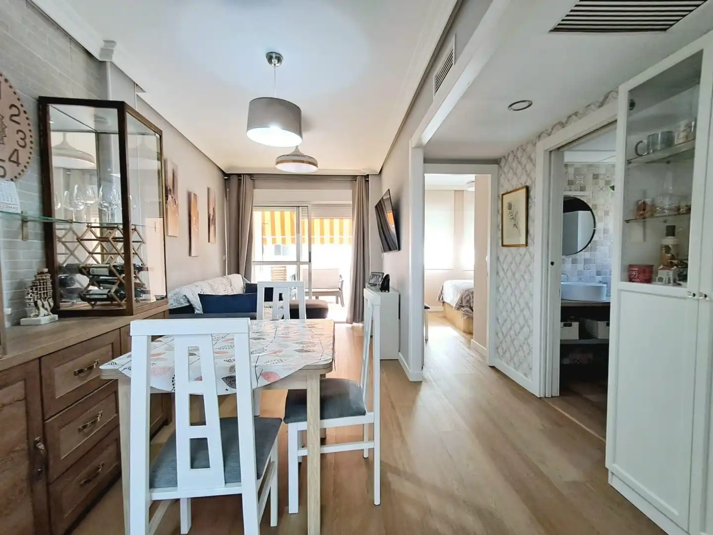 Habitación de Apartamento en venta en Águilas con Aire acondicionado, Calefacción y Jardín privado