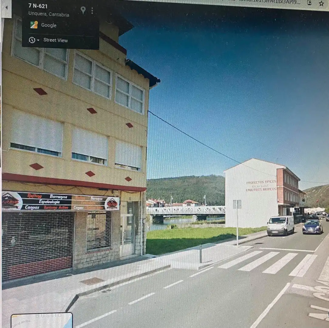 Vista exterior de Local de alquiler en Val de San Vicente 