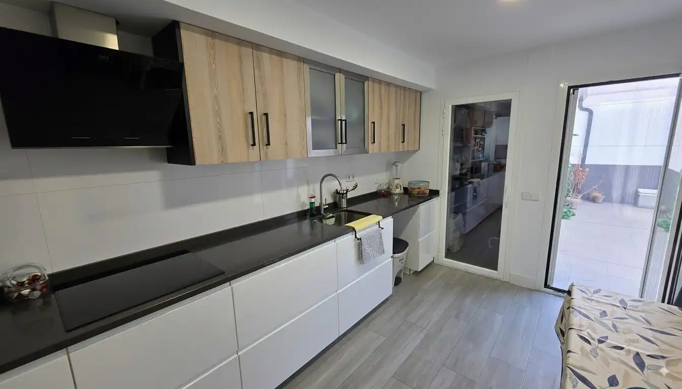 Cuina de Casa o xalet en venda en Albocàsser amb Calefacció i Traster