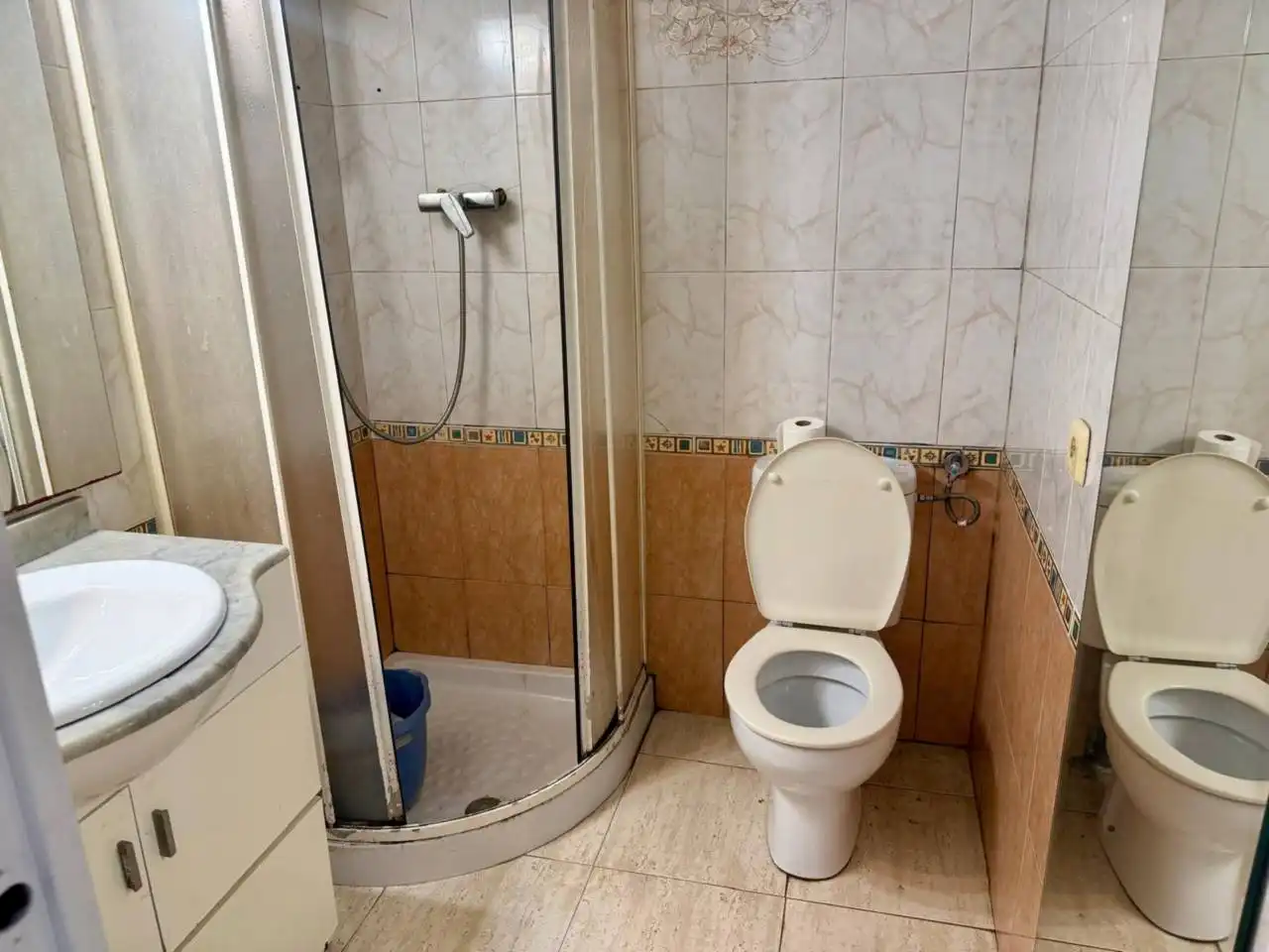 Bany de Casa o xalet en venda en Rubí amb Terrassa
