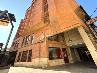 Pis amb balcó en venda a Medina del Campo