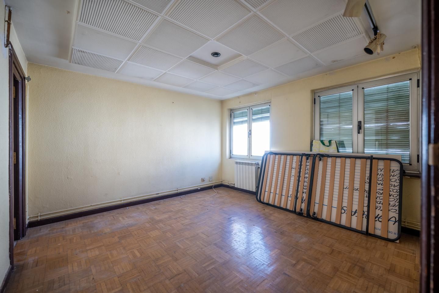 Habitación de Piso en venta en Ávila Capital con Parquet