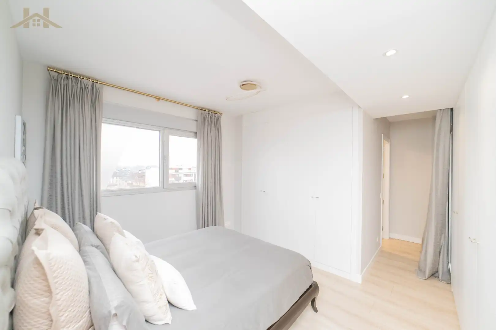 Habitación de Piso en venta en Boadilla del Monte con Aire acondicionado, Calefacción y Terraza