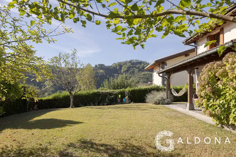 Garden of Houses for sale in Baliarrain, Gipuzkoa