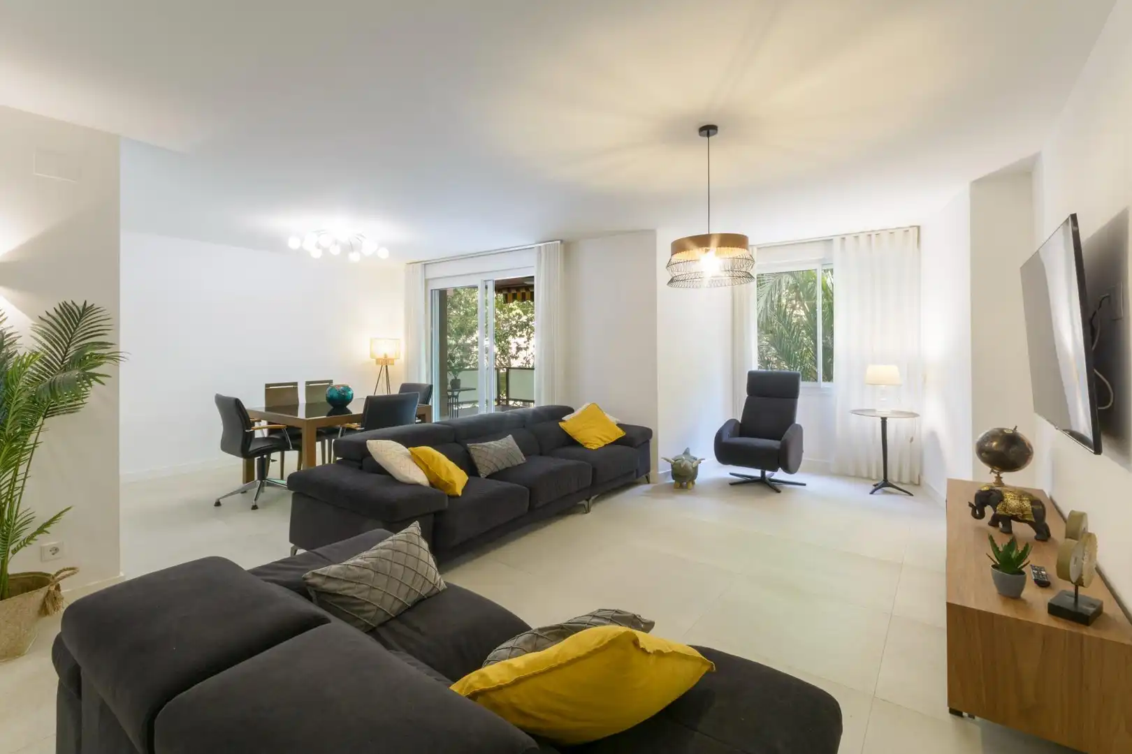 Piso con ascensor en venta en Paseo GERMANIES 79
