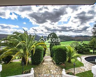 Jardí de Casa o xalet en venda en Valdés - Luarca amb Calefacció, Jardí privat i Terrassa