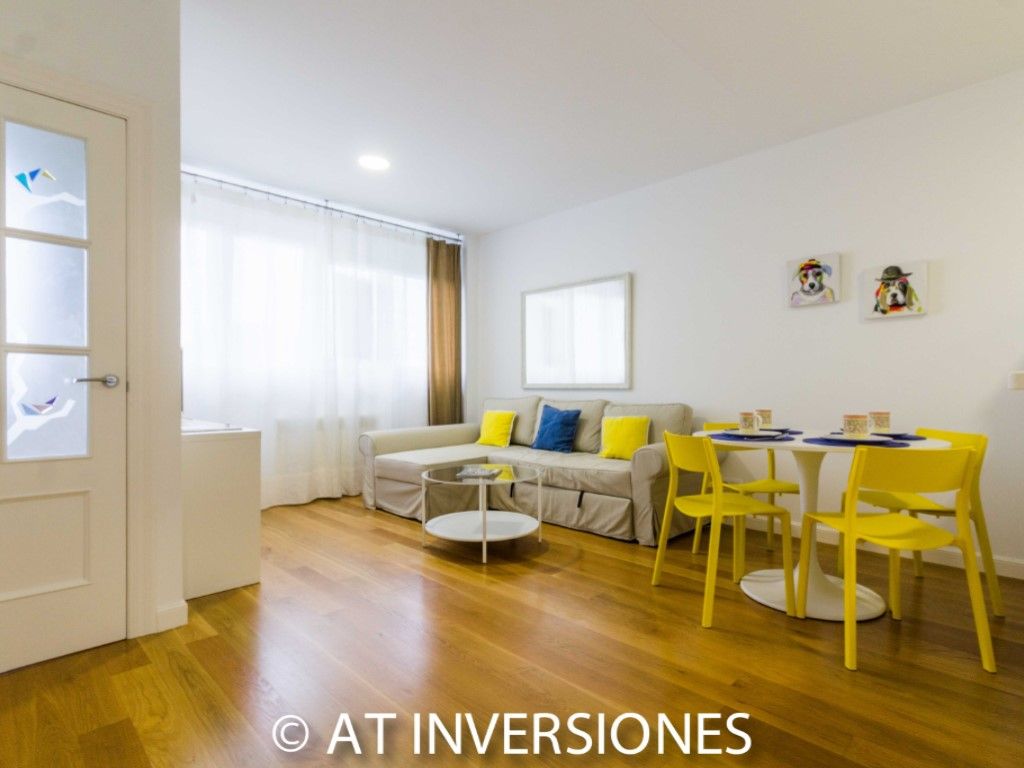 Living room of Flat to rent in Santander