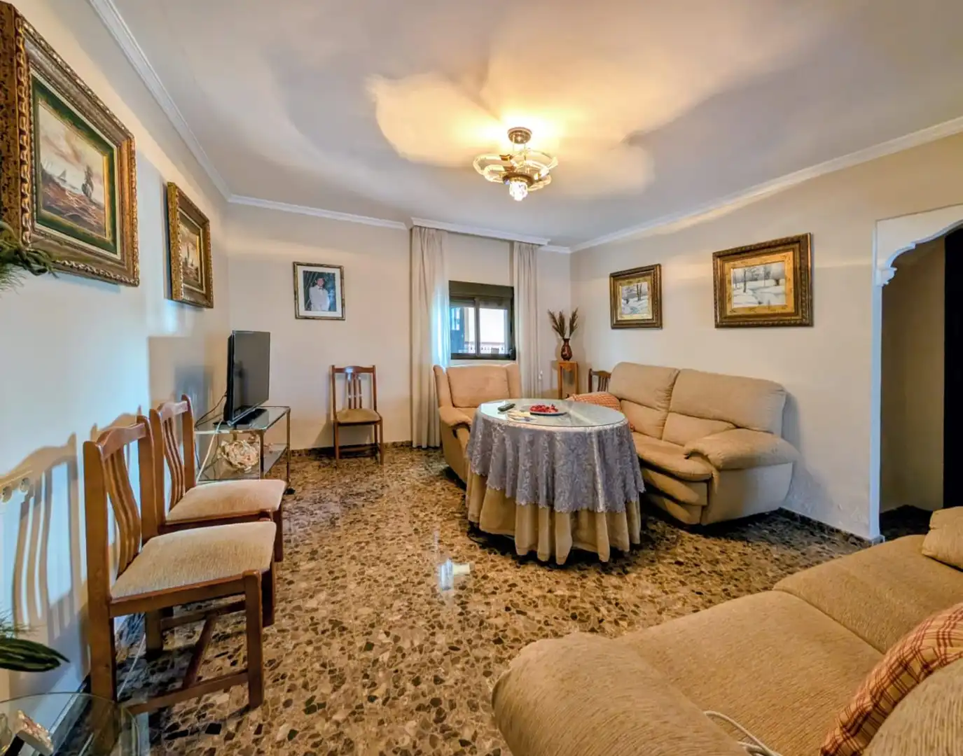 Sala d'estar de Casa o xalet en venda en Loja amb Terrassa i Traster