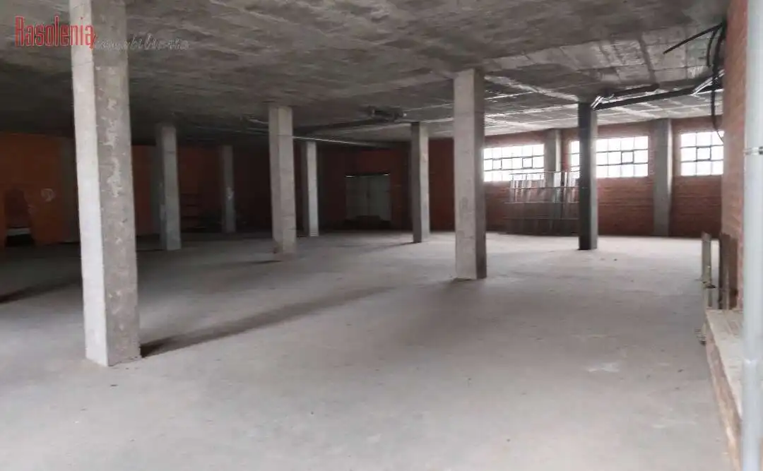 Local comercial en venda a FRAGA IRIBARNE, imagen 6