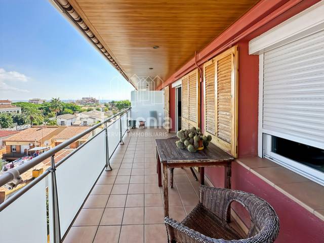 Piso en Venta en Centre - Nucli Antic