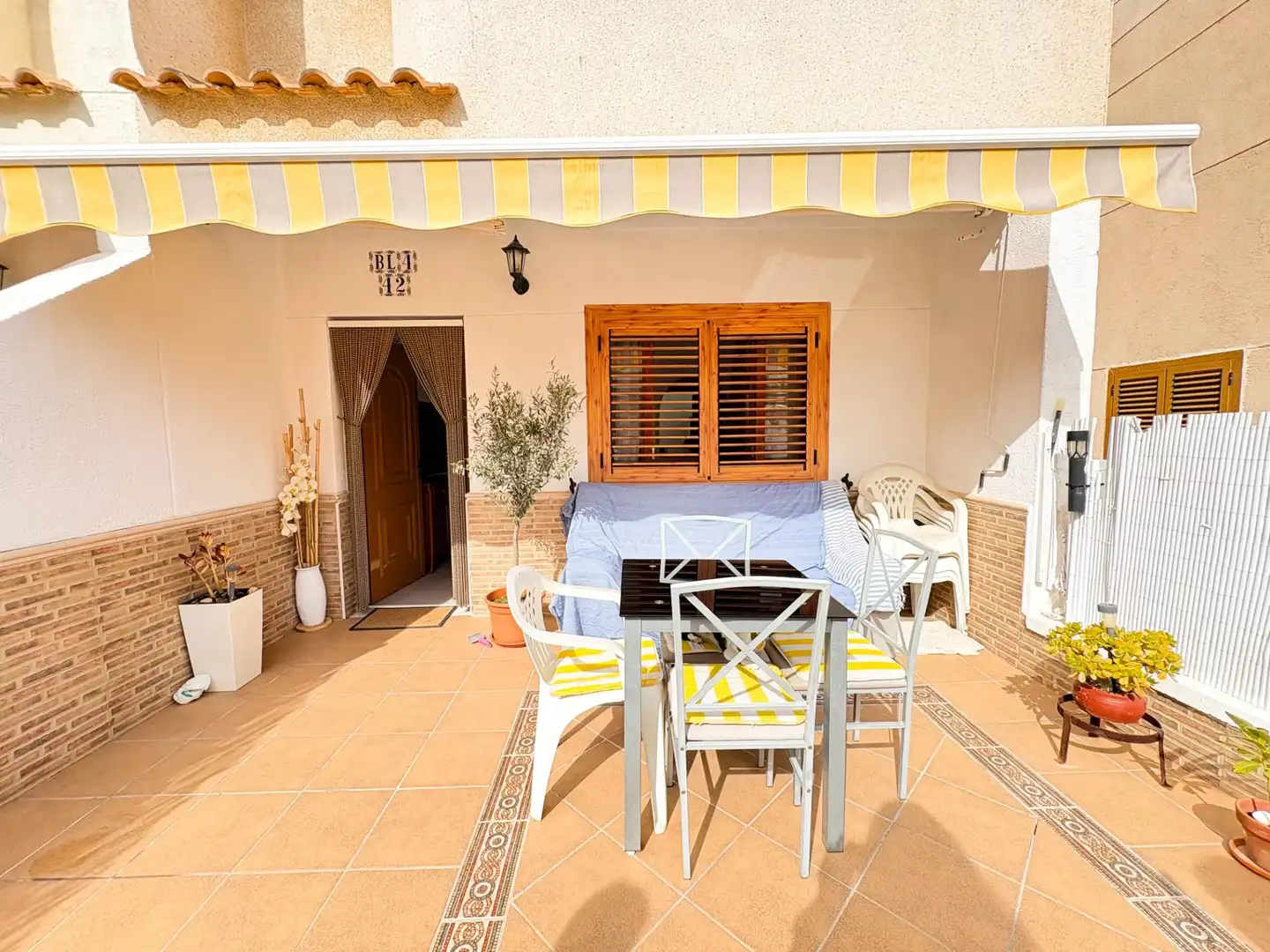 Terrassa de Casa adosada en venda en Santa Pola amb Terrassa i Piscina comunitària