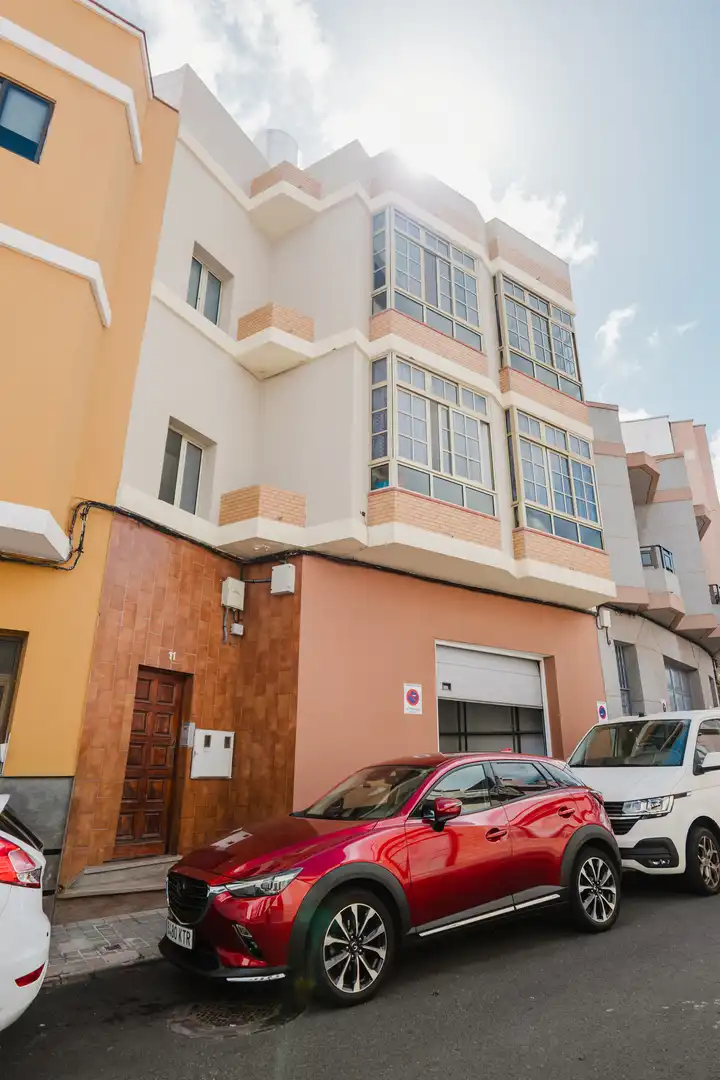Mixed residential for sale in Calle Párroco Ramón González Guedes 11, imagen 11